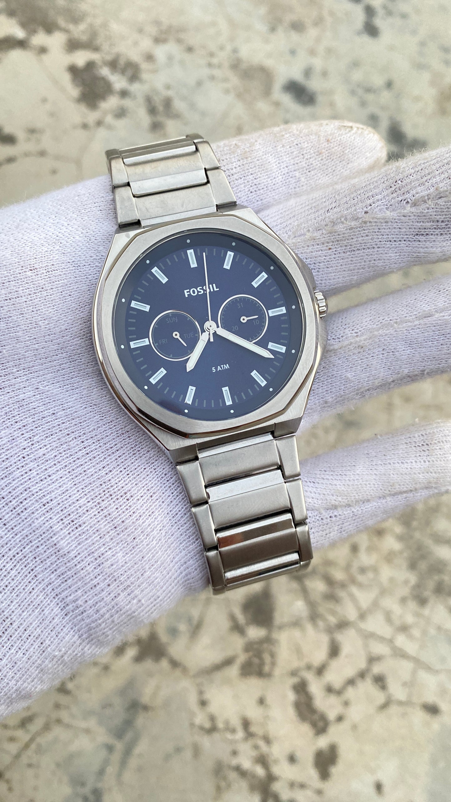 Fossil Evanston BQ2610 – Men’s Silver Stainless Steel Black Dial Chronograph Quartz Watch