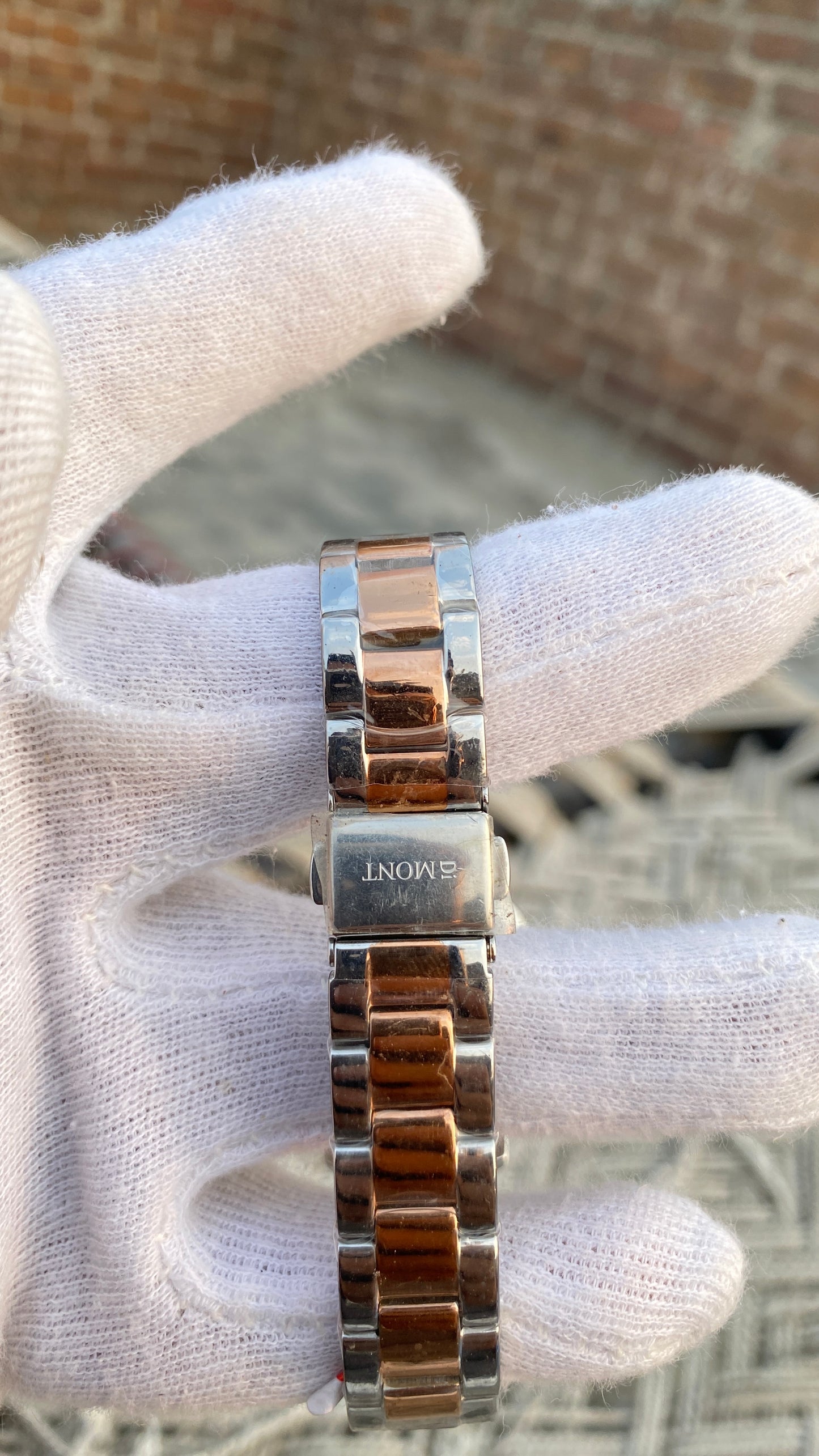 Dmont women’s watch