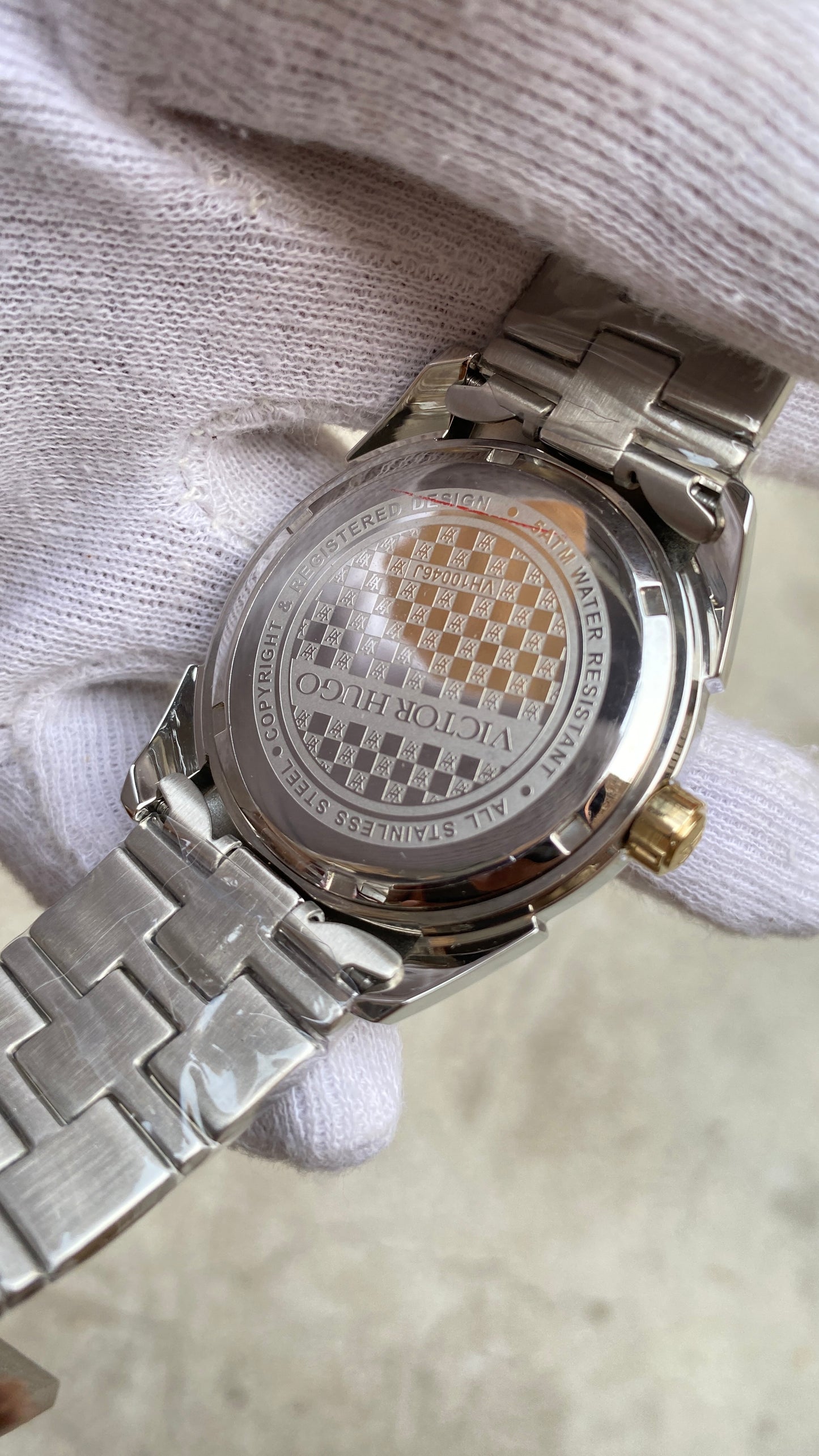 Vector Hugo dress watch for men’s
